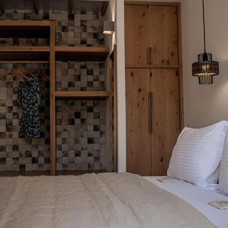Aurora Apartment Pera Gyalos Extérieur photo