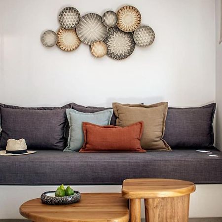 Aurora Apartment Pera Gyalos Extérieur photo